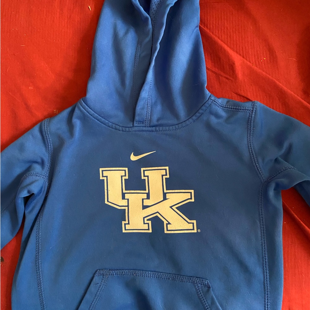 Toddler boy hoodie sz4